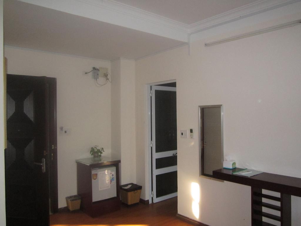 Nhiet Doi Hotel Tuy Hoa Bilik gambar